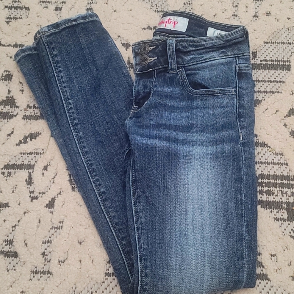 Daytrip (Buckle) Girls Skinny Distressed Jeans Size 10 SLIM